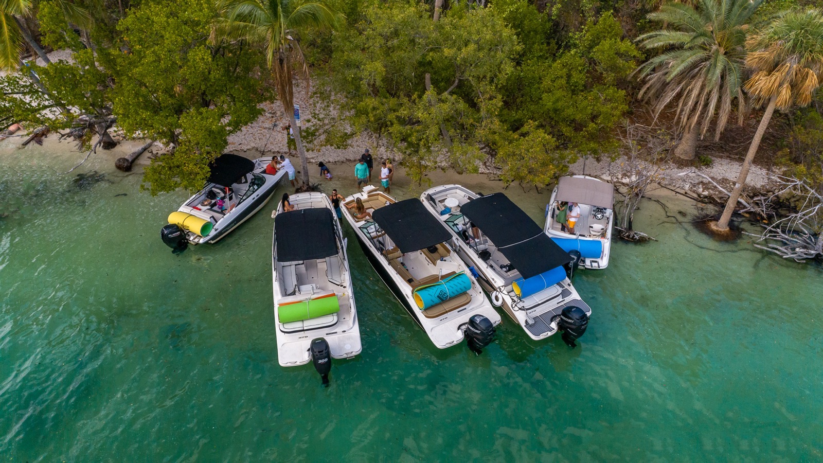 Giant Comfort Boat — photo 10 of 11