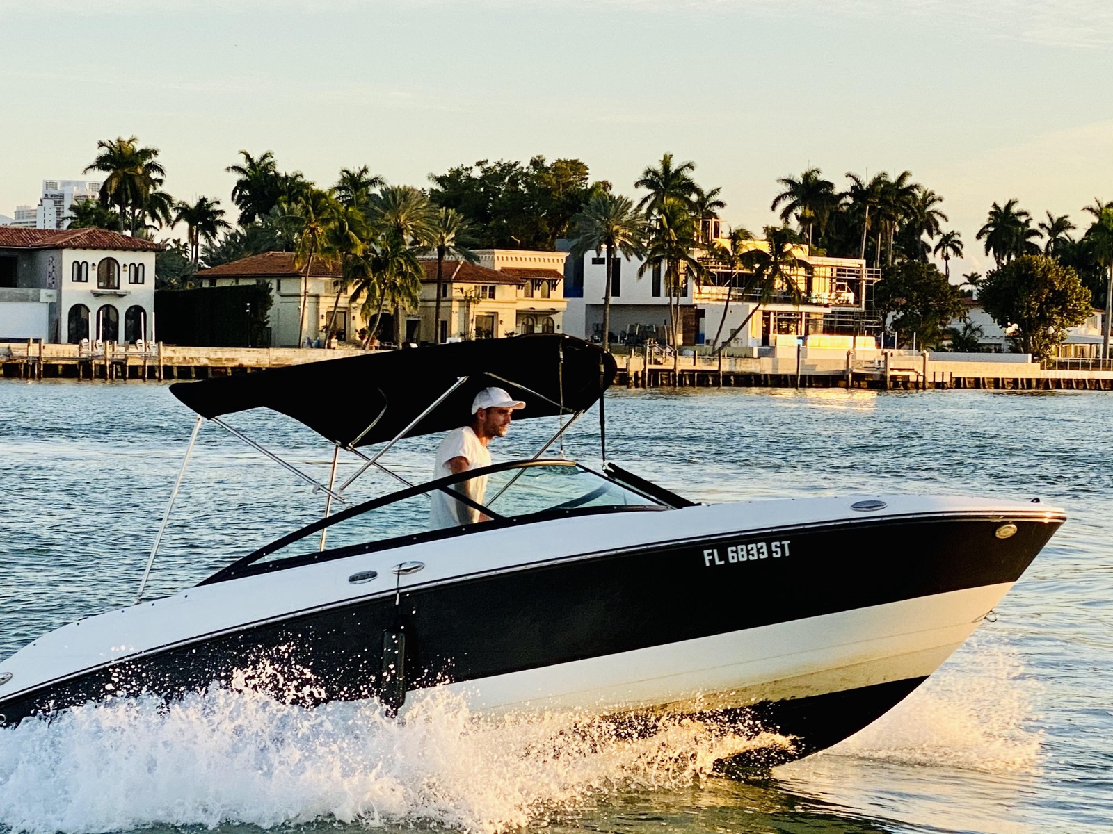 Miami Boat — photo 3 of 11